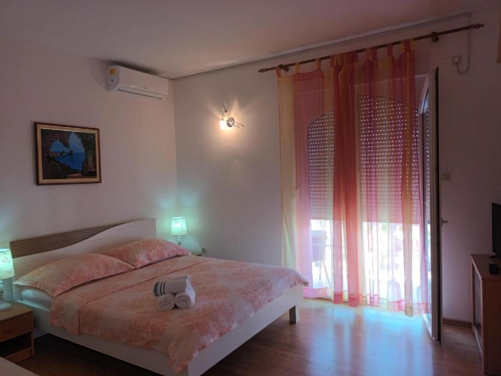 Studio Apartments Marica Brodarica  Bagian luar foto
